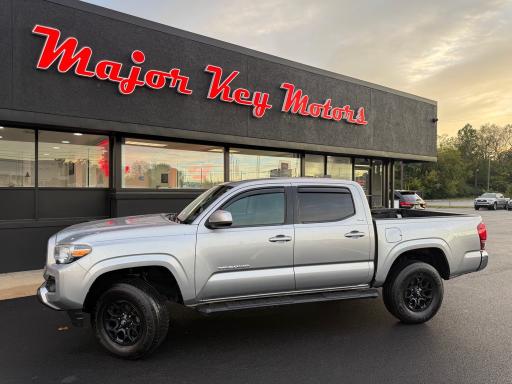 2018 Toyota Tacoma Image 3