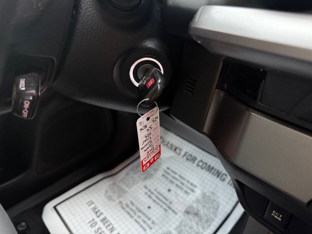 2018 Toyota Tacoma Image 27