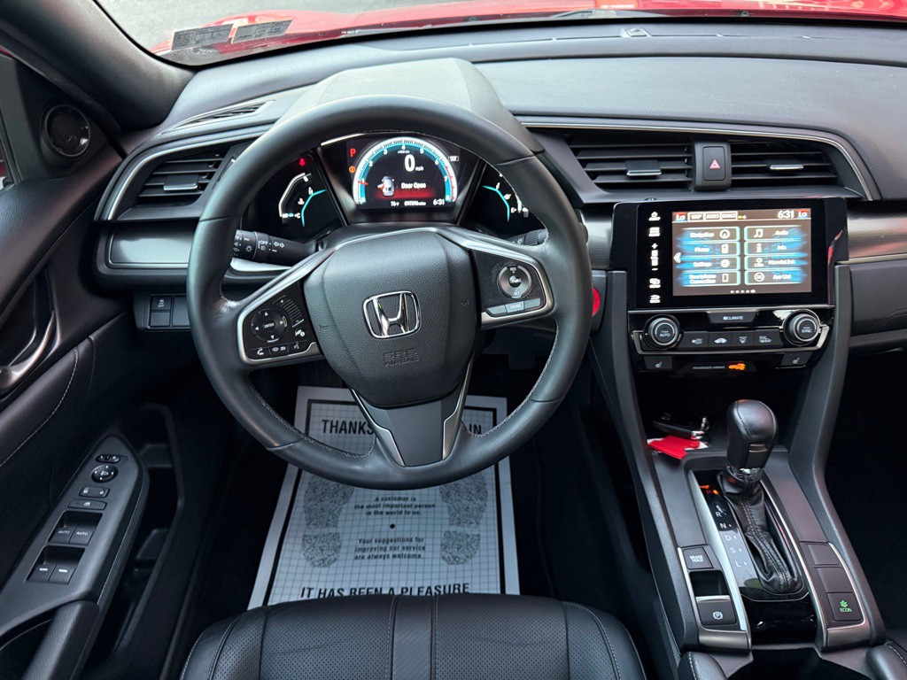 2017 Honda Civic Image 11