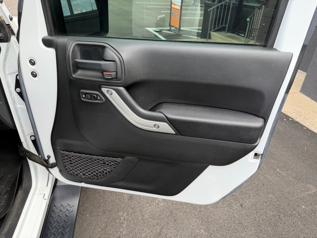 2017 Jeep Wrangler Unlimited Image 24