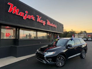 Image for 2019 Mitsubishi Outlander SEL ID: 6860910