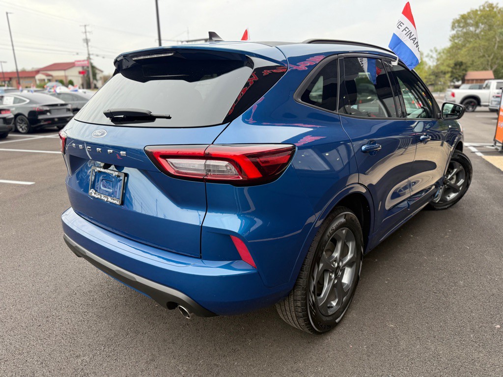 2023 Ford Escape Image 6