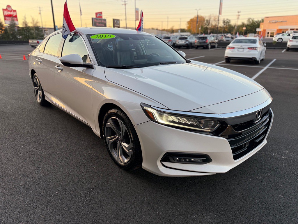 2018 Honda Accord Image 8