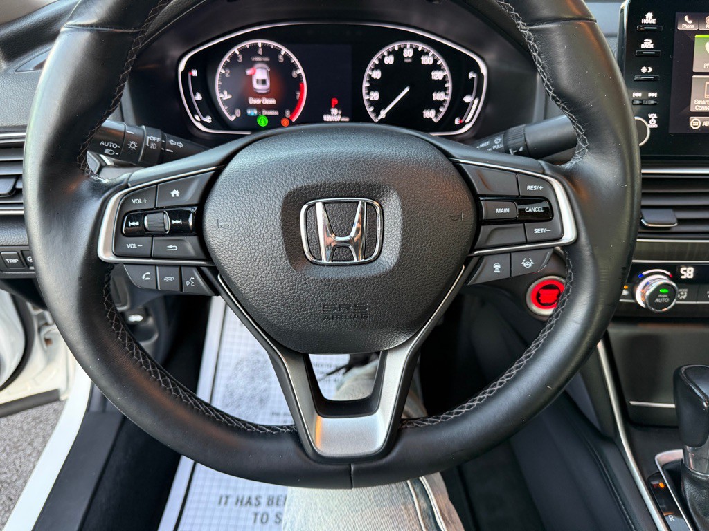 2018 Honda Accord Image 16
