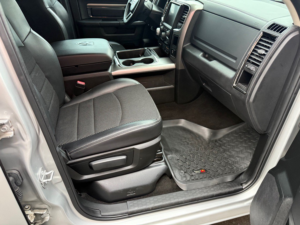 2017 RAM 1500 Image 25