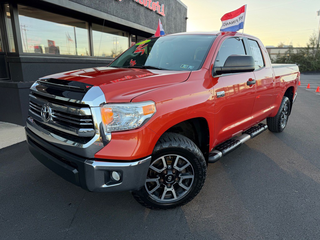 2016 Toyota Tundra Image 2