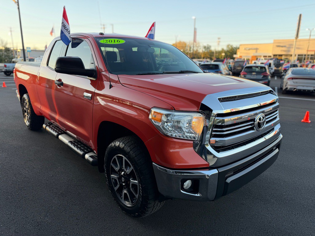 2016 Toyota Tundra Image 8