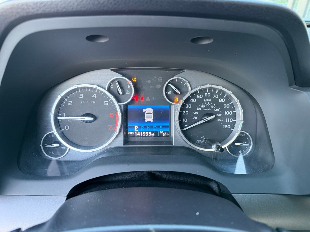2016 Toyota Tundra Image 14