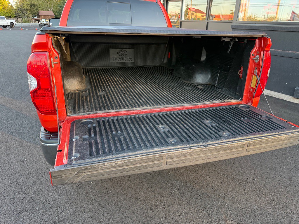 2016 Toyota Tundra Image 21