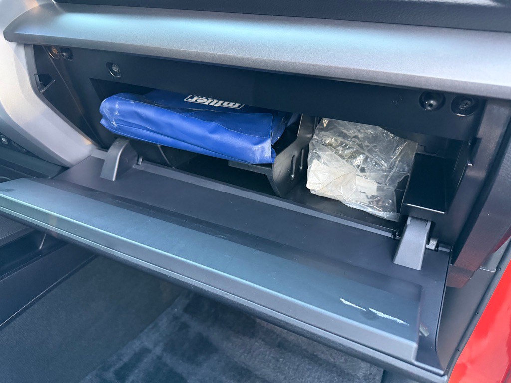 2016 Toyota Tundra Image 26