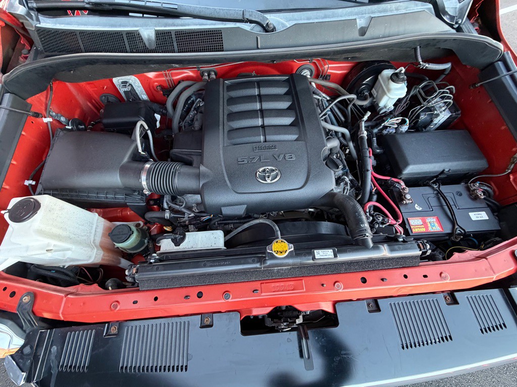 2016 Toyota Tundra Image 28