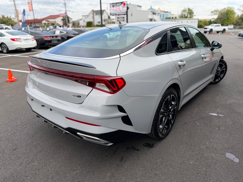 2022 Kia K5 Image 6