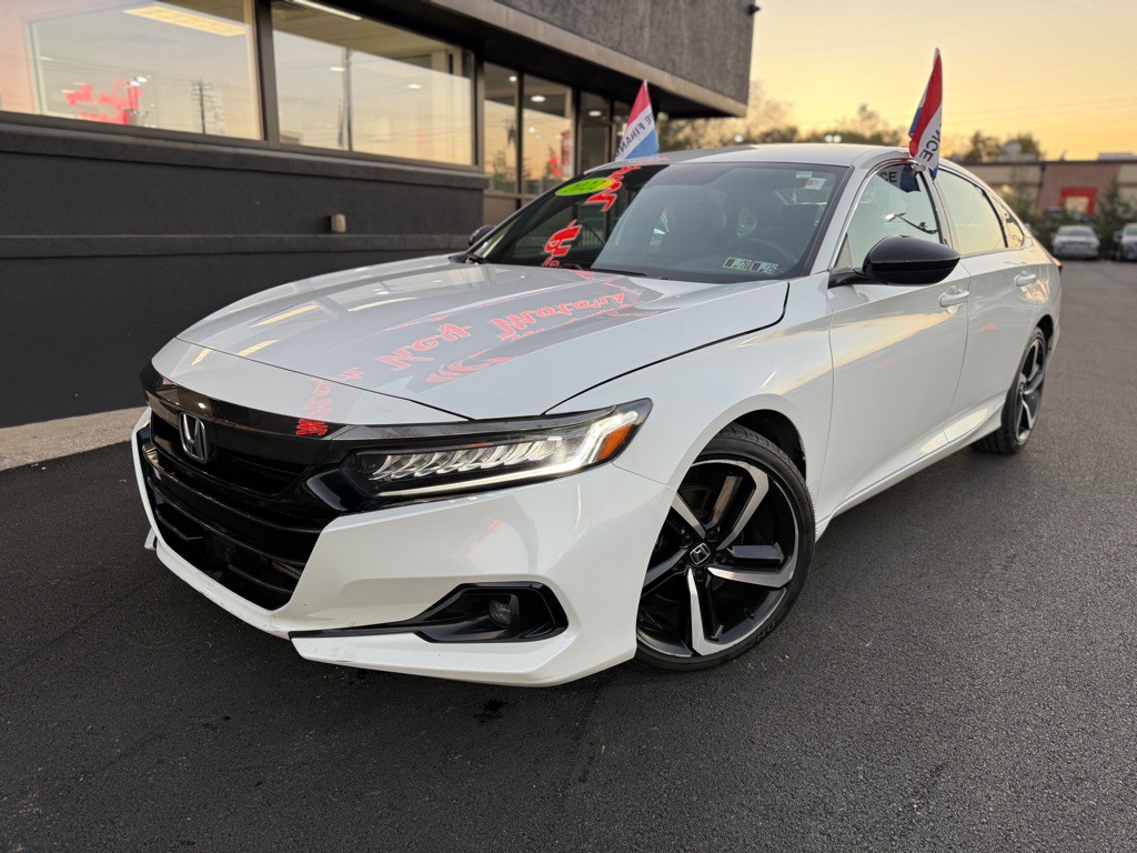 2022 Honda Accord Image 2