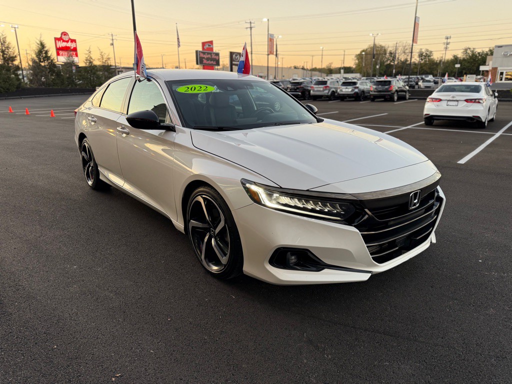 2022 Honda Accord Image 8