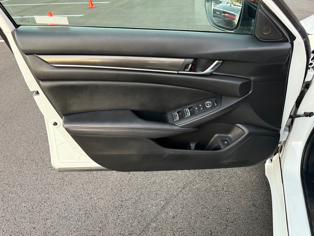 2022 Honda Accord Image 11