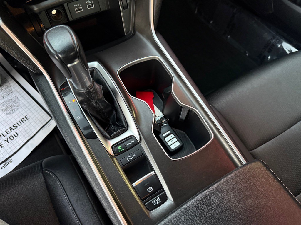 2022 Honda Accord Image 18