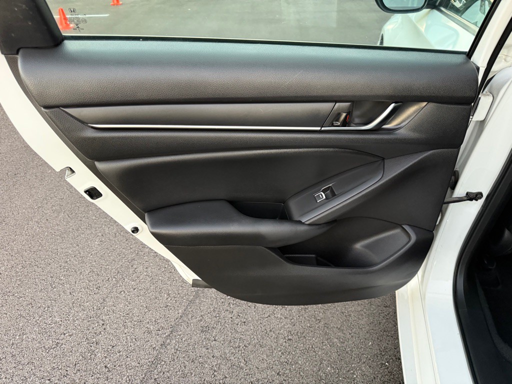 2022 Honda Accord Image 19