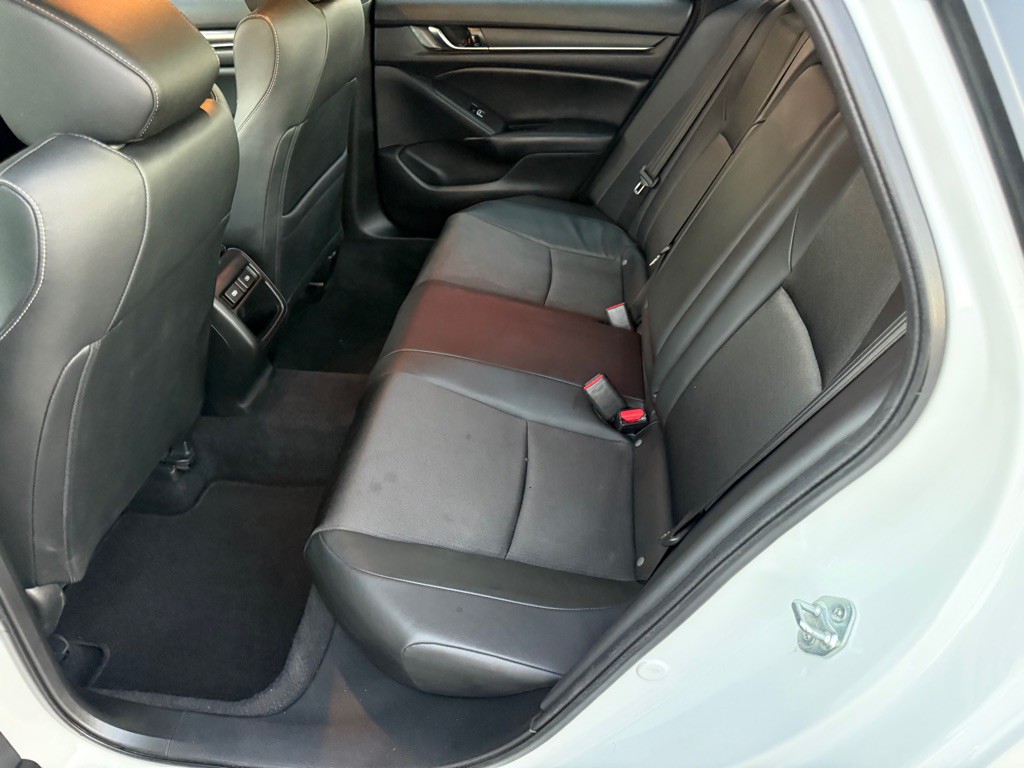 2022 Honda Accord Image 20