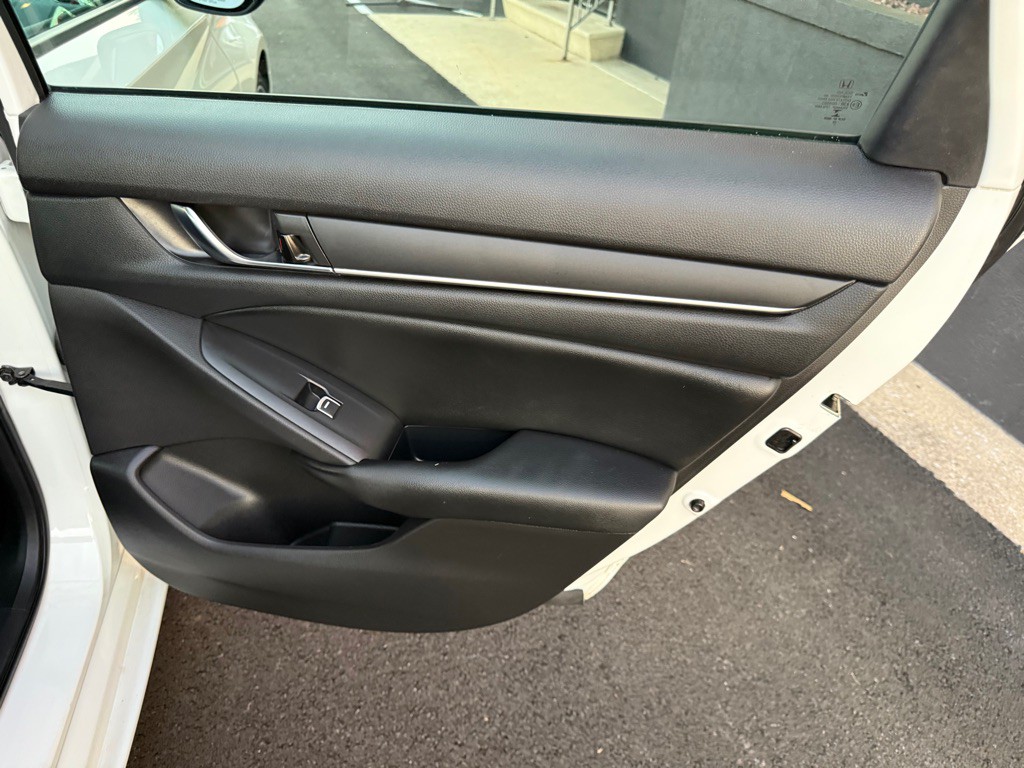 2022 Honda Accord Image 23