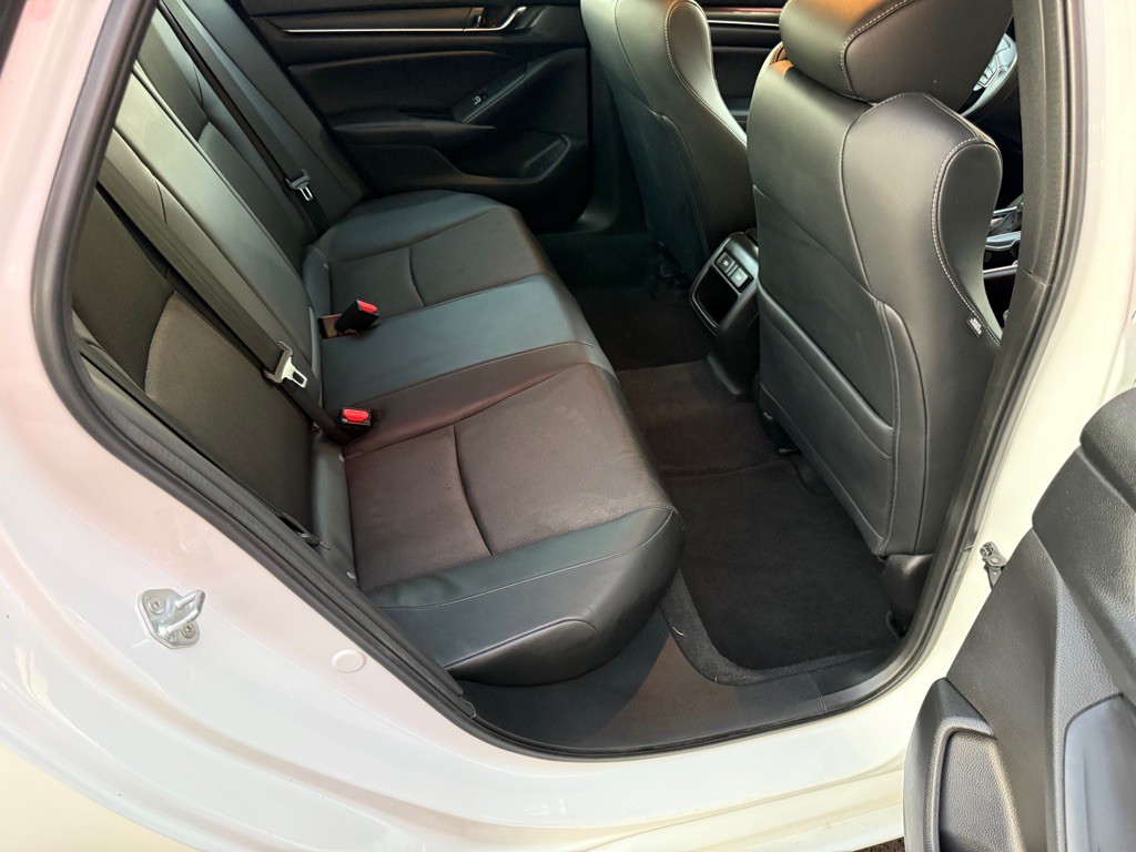 2022 Honda Accord Image 24