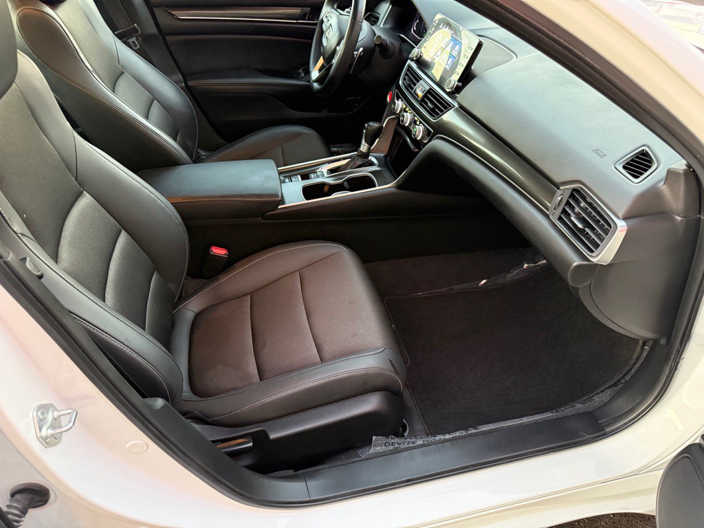 2022 Honda Accord Image 26