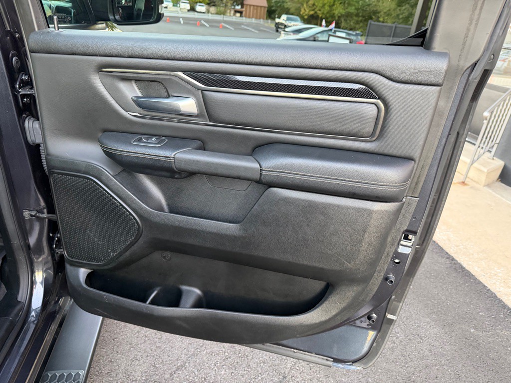 2020 RAM 1500 Image 18