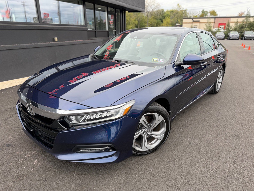 2018 Honda Accord Image 2