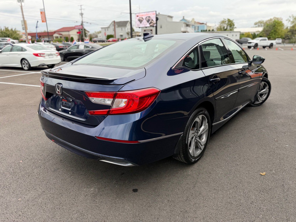 2018 Honda Accord Image 6