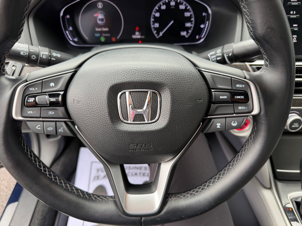 2018 Honda Accord Image 15