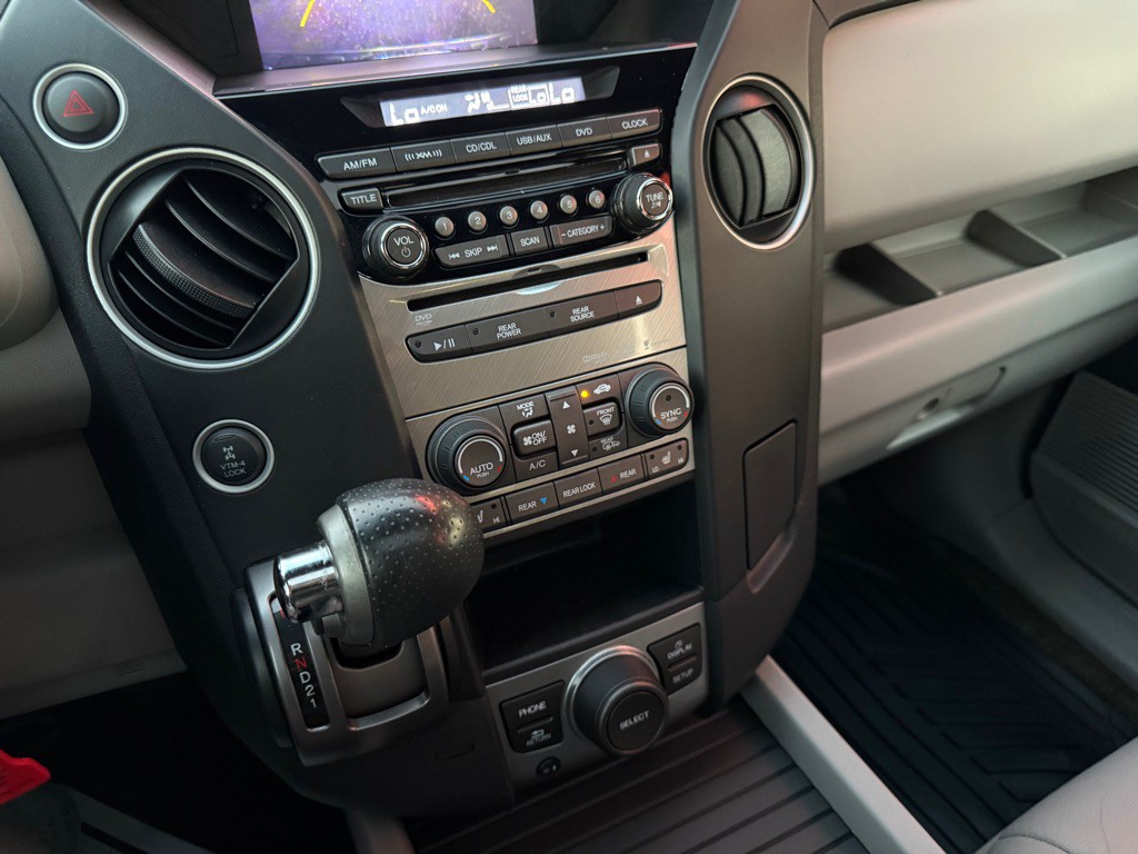 2014 Honda Pilot Image 18