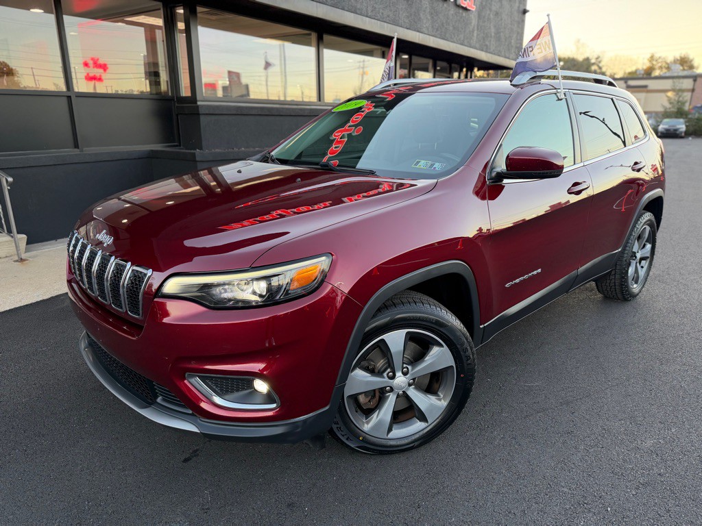 2019 Jeep Cherokee Image 2