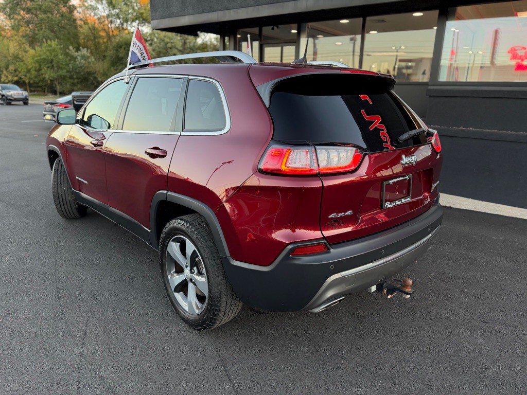 2019 Jeep Cherokee Image 4