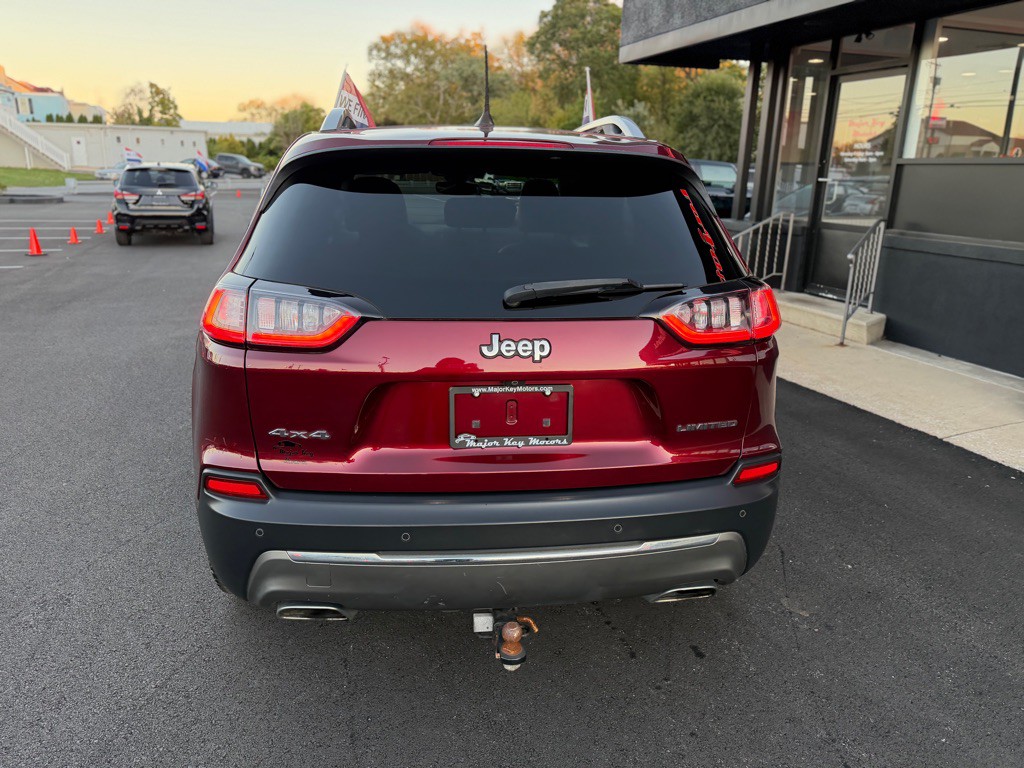 2019 Jeep Cherokee Image 5