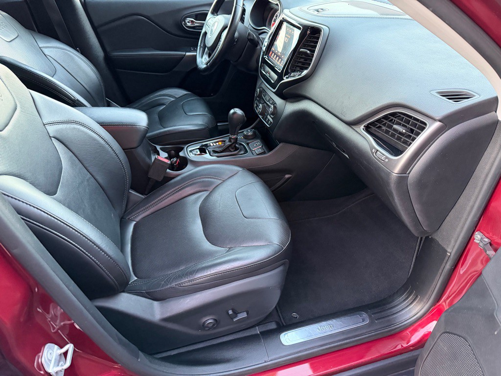2019 Jeep Cherokee Image 27