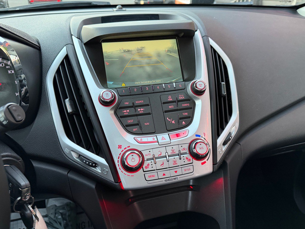 2015 GMC Terrain Image 17