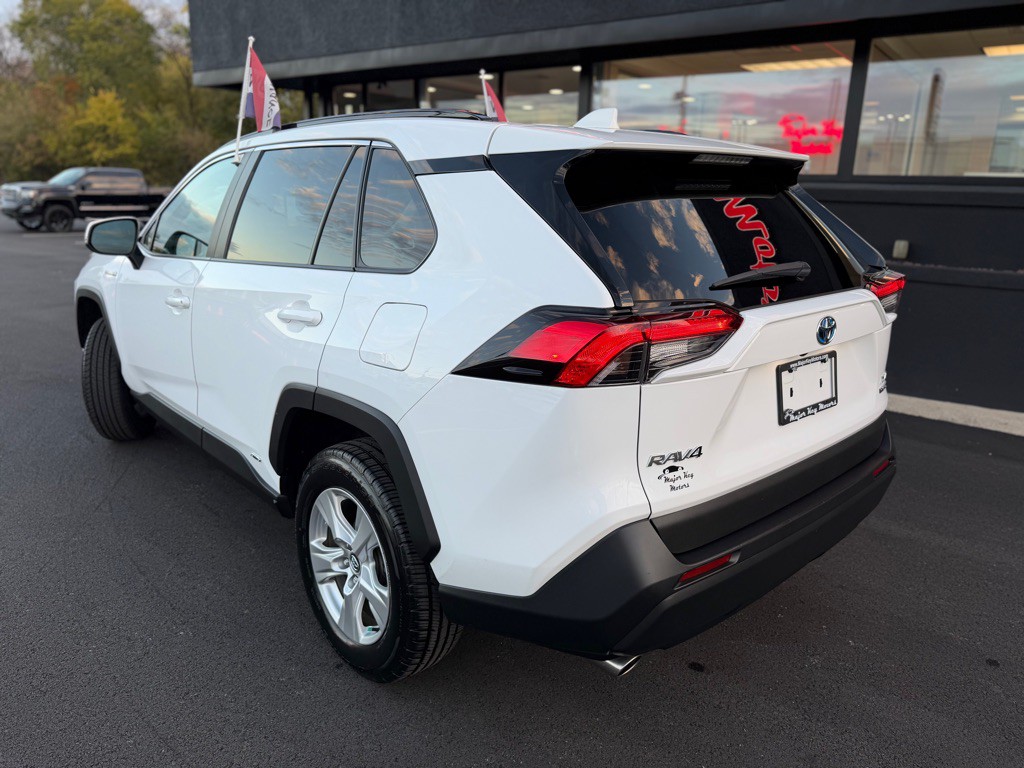 2020 Toyota Rav4 Image 4