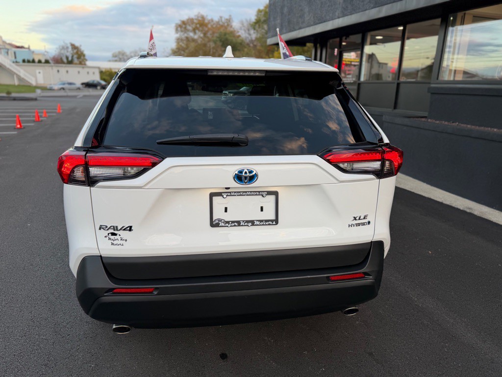 2020 Toyota Rav4 Image 5