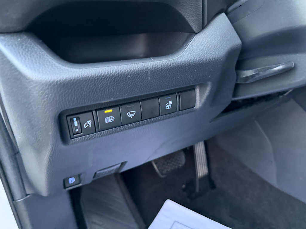 2020 Toyota Rav4 Image 13