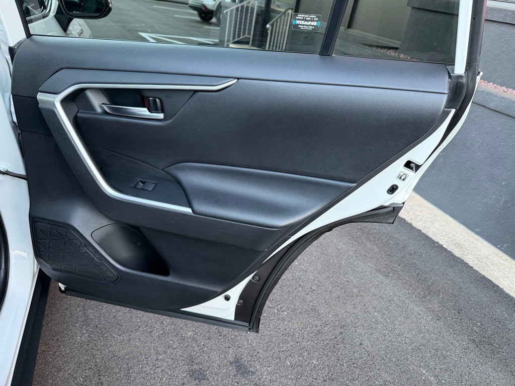 2020 Toyota Rav4 Image 23