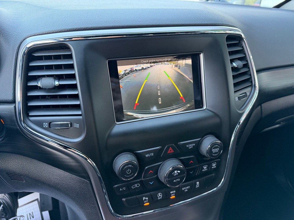 2020 Jeep Grand Cherokee Image 16