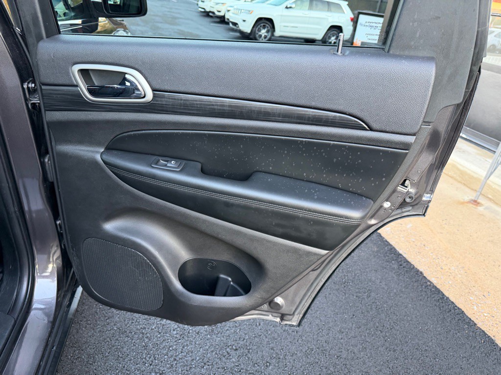 2020 Jeep Grand Cherokee Image 21