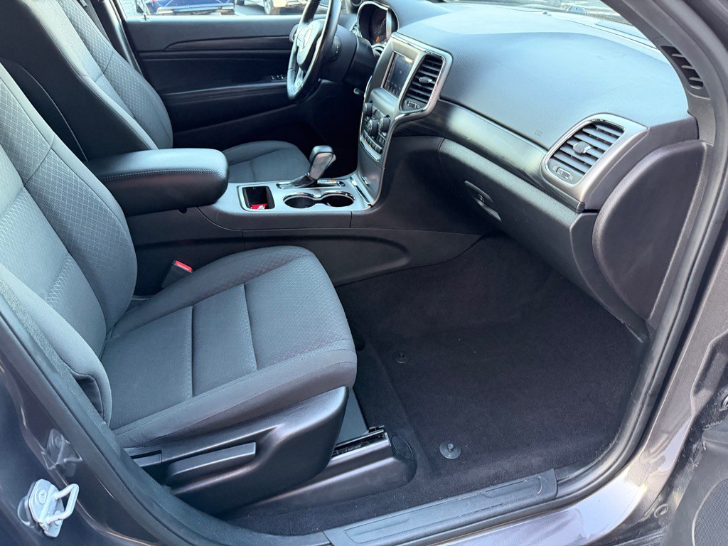 2020 Jeep Grand Cherokee Image 24