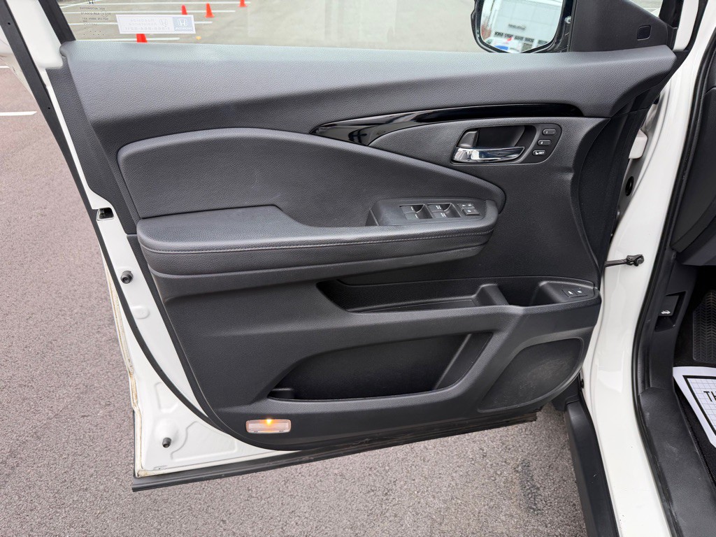 2019 Honda Pilot Image 11