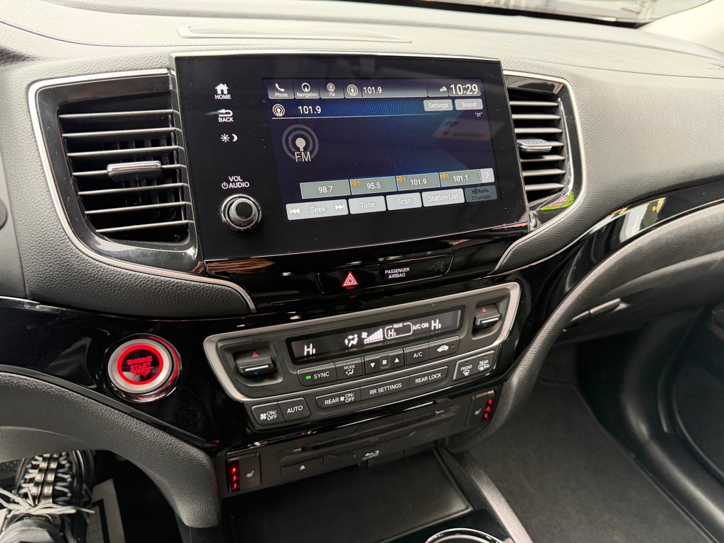 2019 Honda Pilot Image 16