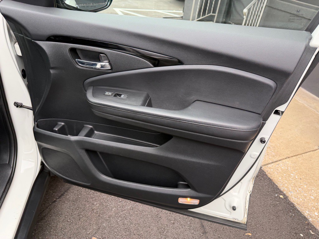 2019 Honda Pilot Image 31