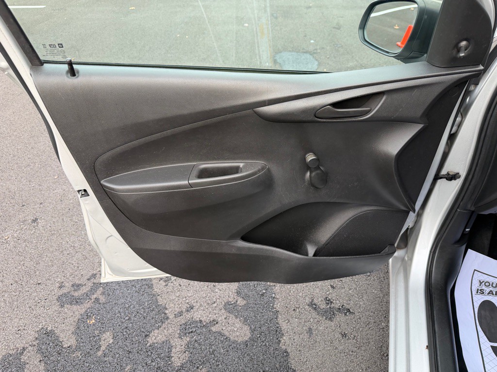 2021 Chevrolet Spark Image 11