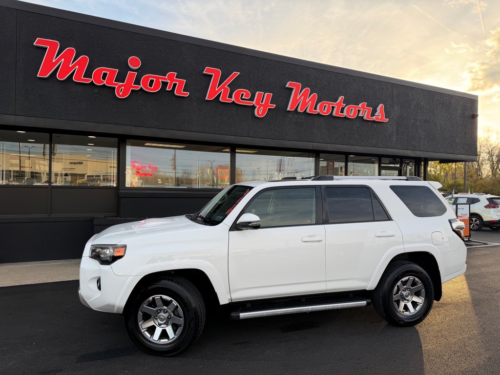 2016 Toyota 4Runner Image 3