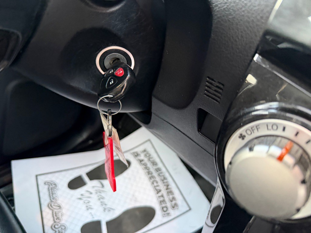 2016 Toyota 4Runner Image 28