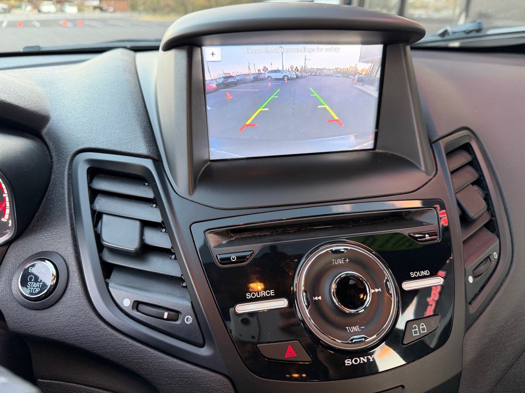 2019 Ford Fiesta Image 17