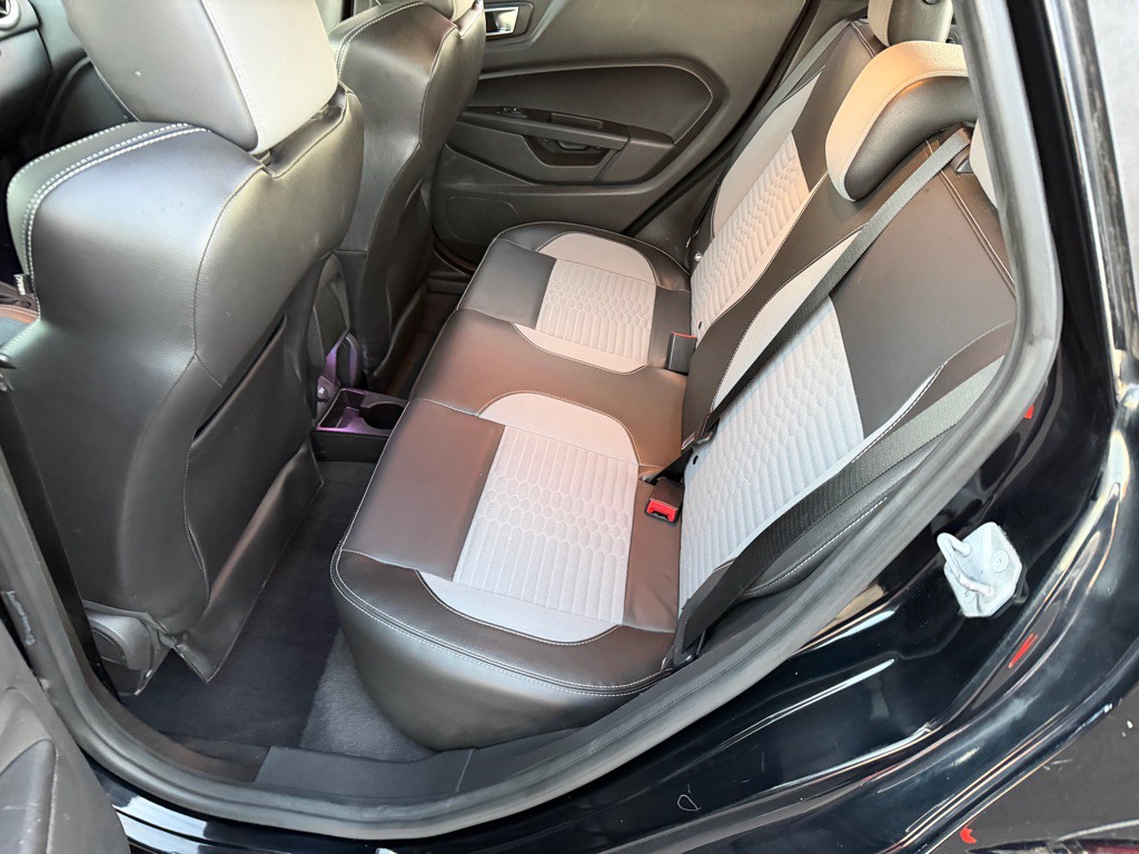 2019 Ford Fiesta Image 21